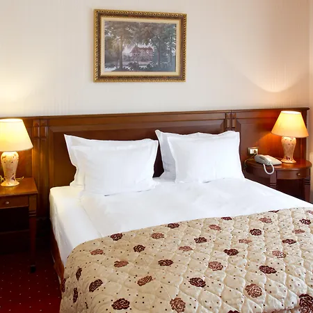 Crystal Palace Boutique Hotel-2